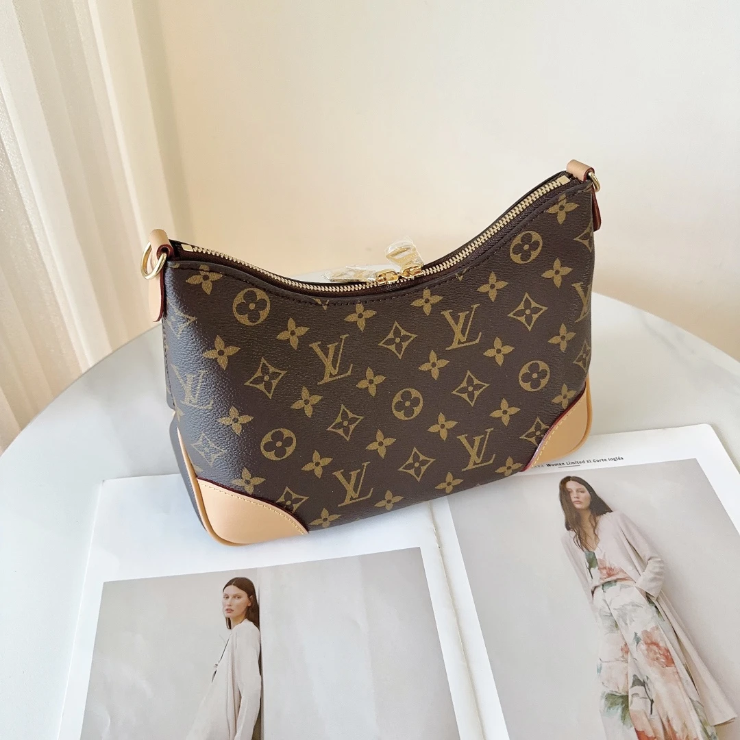 全新未使用 LouisVuitton/路易威登 黄牛角单肩包/无公价/优品