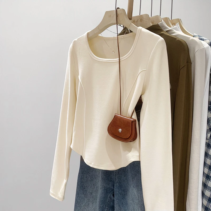 2024秋冬新款小众鱼骨方领打底衫女德绒显瘦修身长袖正肩短款上衣