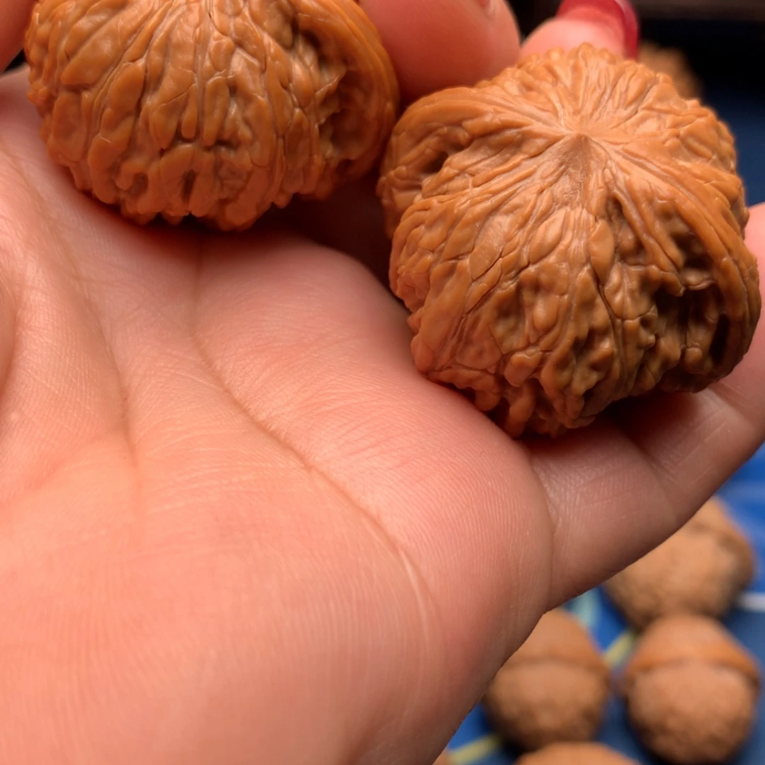 【闪购商品】文玩核桃吊坠磨盘狮子头39