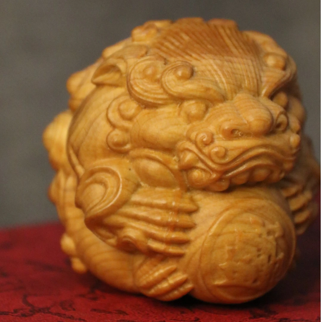 崖柏木雕陈化高油料貔貅抱球手把件把玩件车挂件工艺品文玩孤品