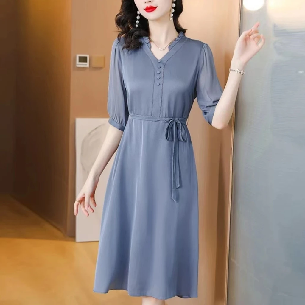 G6-3新款轻奢时尚气质连衣裙