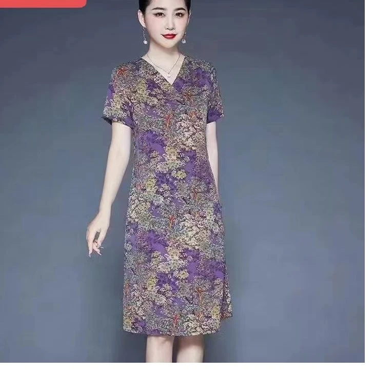 8-715-3新款时尚连衣裙(紫滕花）