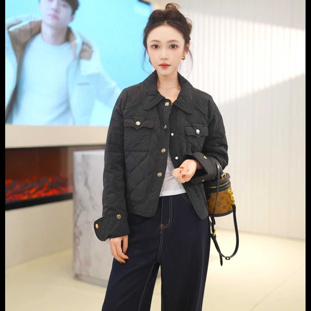 YAYA/鸭鸭春秋户外简约时尚休闲女士小香风短款羽绒服YE4B602373W
