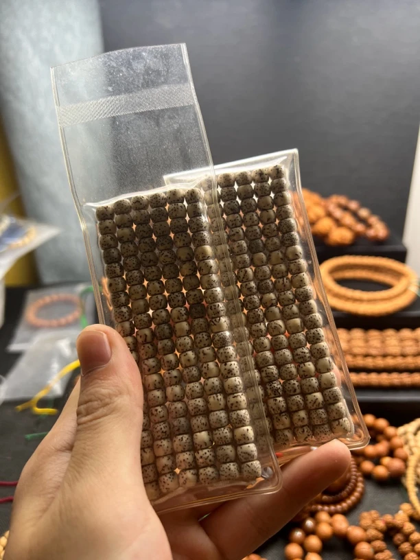 星月雕刻老型脖挂尺寸7x6月留白月朗星稀原生态无科技无脱脂