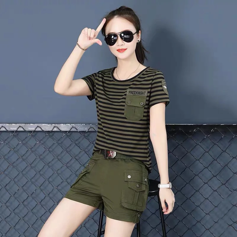 夏季短袖迷彩t恤女黑色水兵舞服弹力大码显瘦工装军绿色圆领上衣
