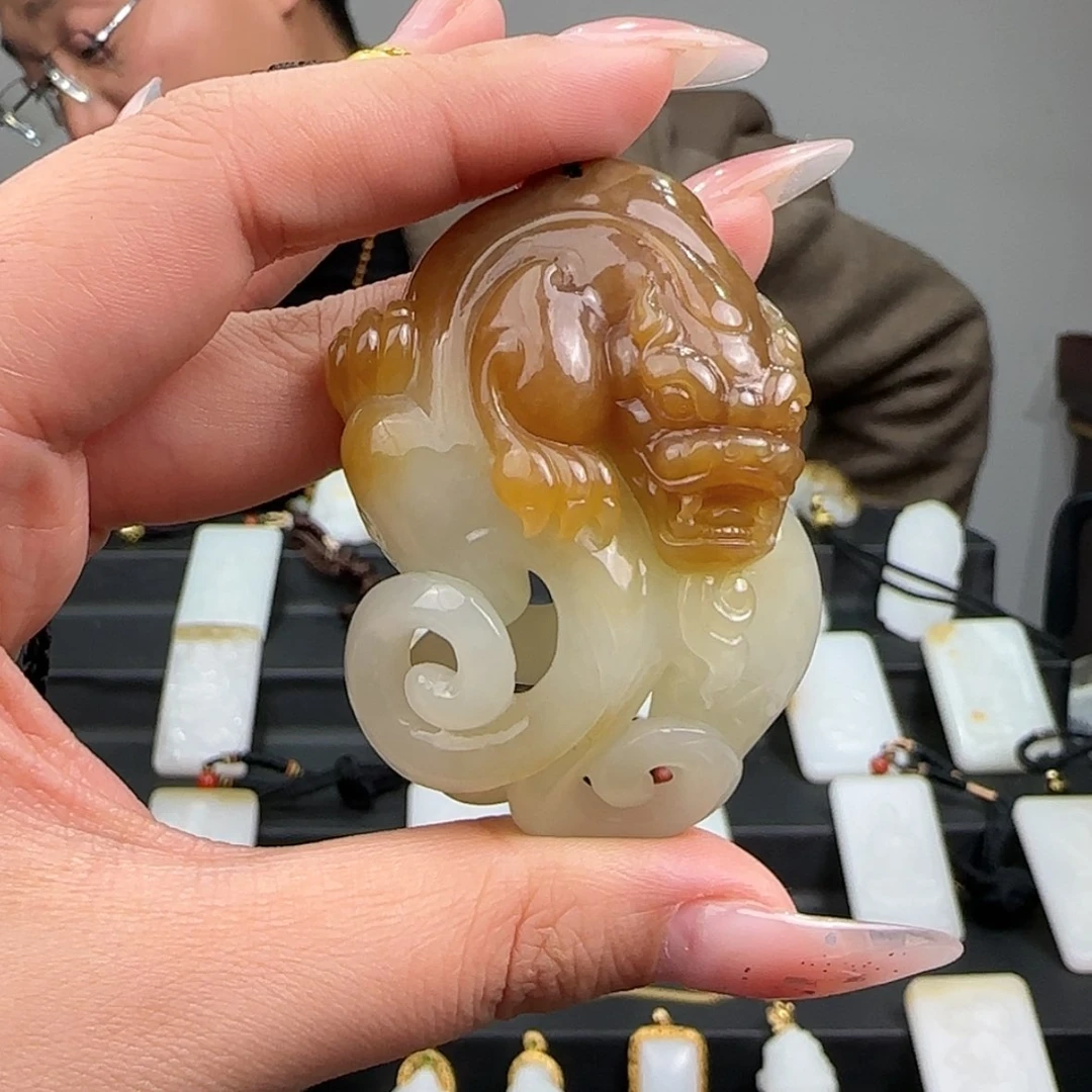 【闪购商品】和田玉（糖玉）颈饰未镶嵌