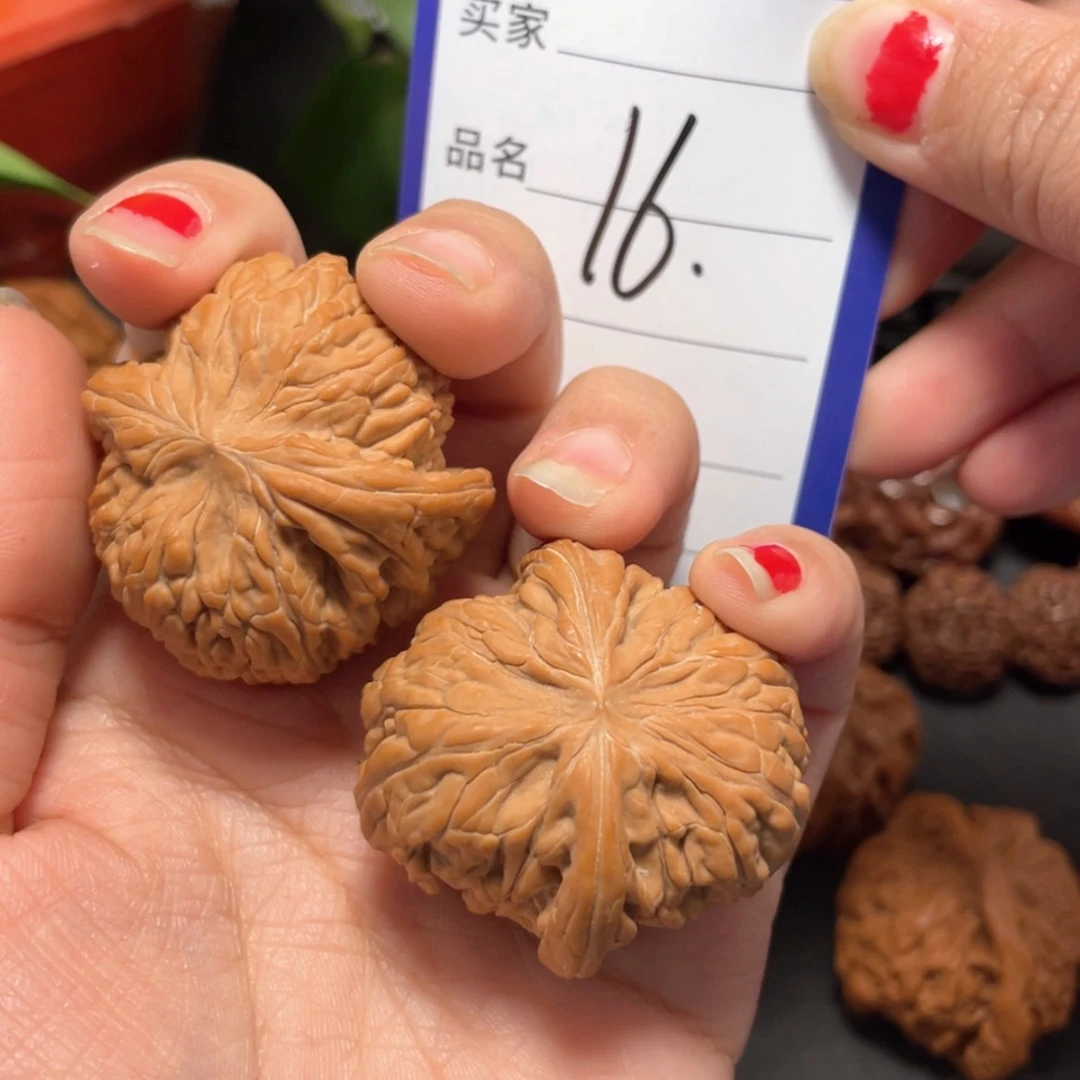 【闪购商品】桃核把件