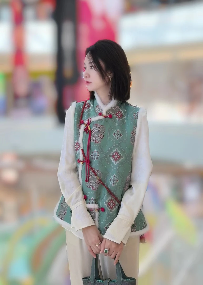 【烟晚】深圳墨墨家高定新中式桑蚕丝宋锦夹棉水貂毛国风秋冬马甲