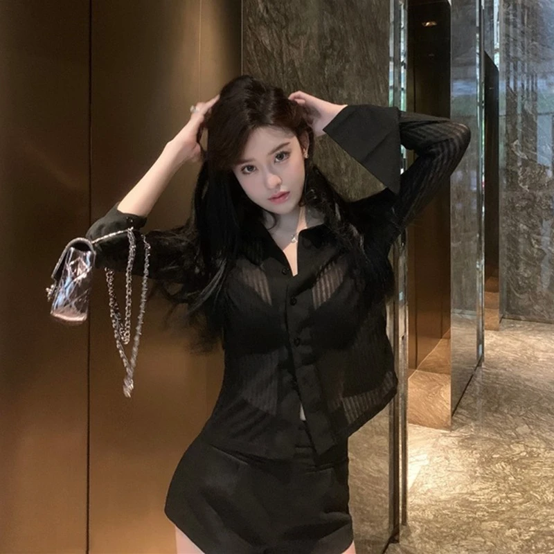 新款气质黑色长袖单排扣Polo领透视衬衫防晒衫开衫外套t恤上衣女