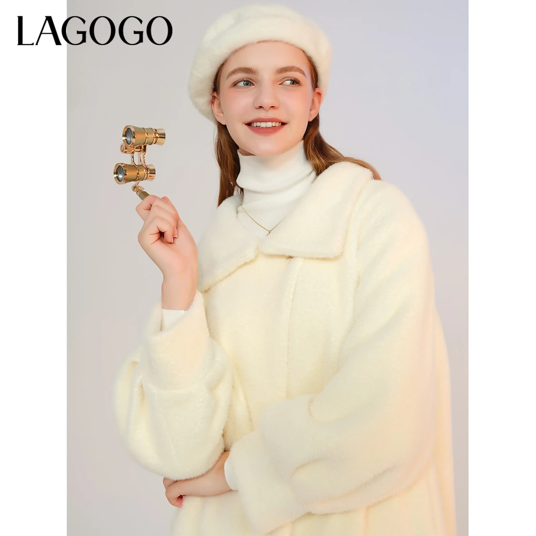lagogo新款舒适仿水貂绒软糯保暖外套女MCWW53XC42