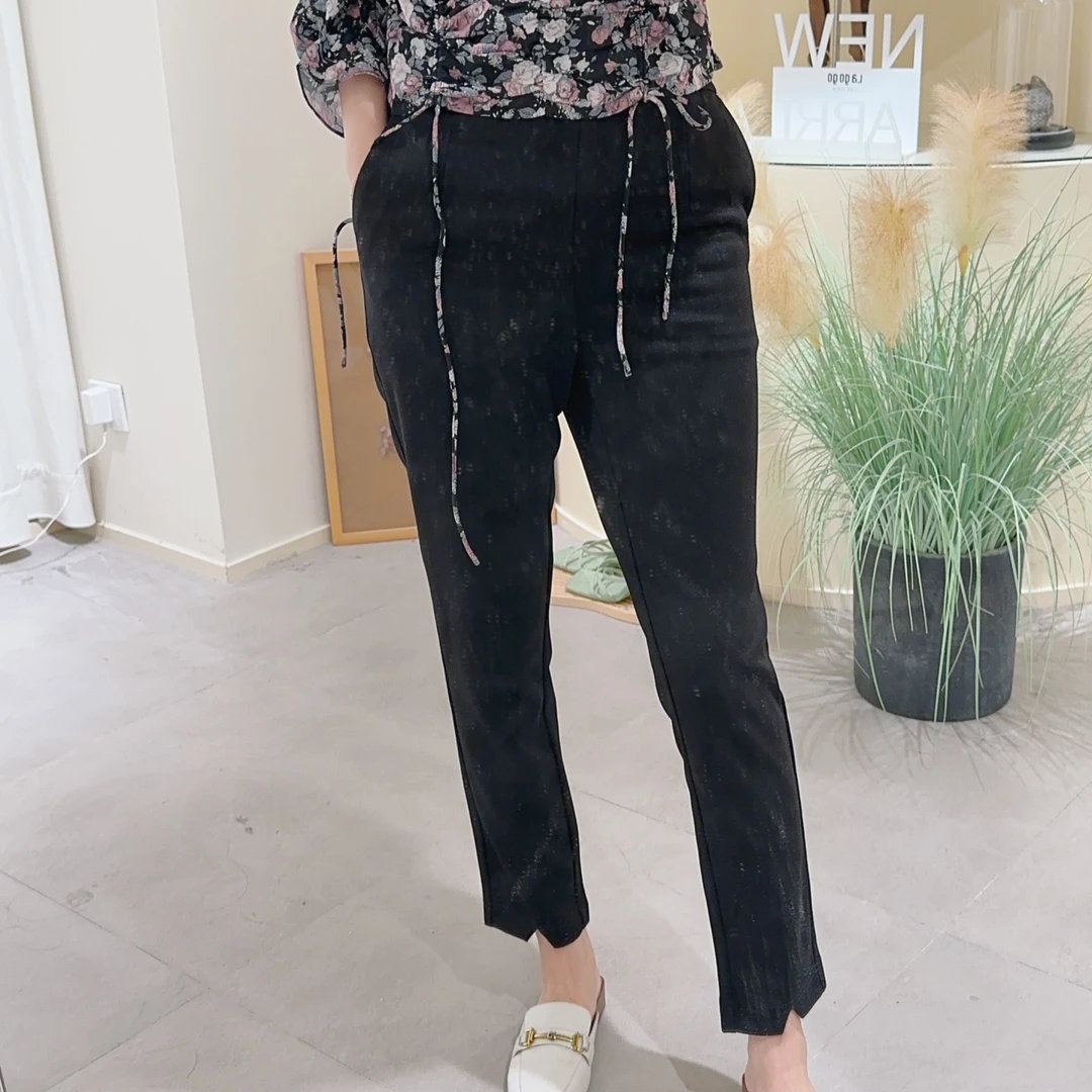 Lagogo/拉谷谷显瘦时尚黑色显瘦网红秋季冬季休闲裤重工常规
