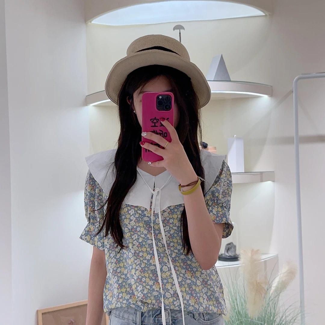 Lagogo/拉谷谷衬衫时尚女士碎花翻领休闲上衣气质百搭KASS306A23