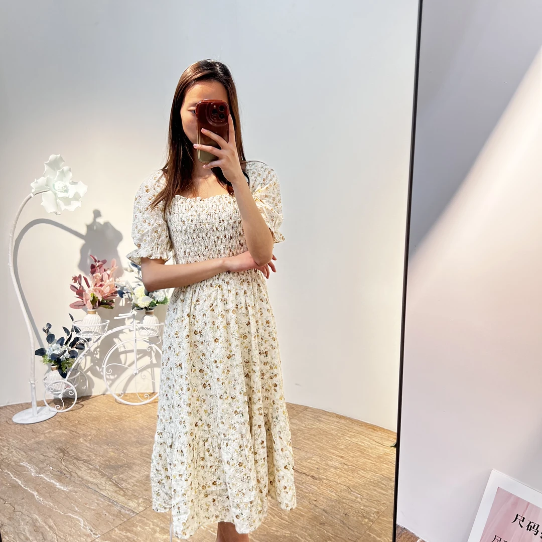 Lagogo/拉谷谷LAGOGO拉谷谷专柜新款超级显气质设计连衣裙