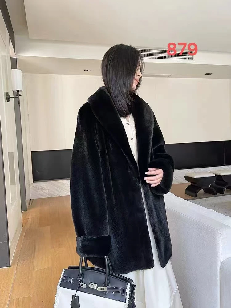 0199妈妈秋冬新款高贵外套中老年女士冬装时尚