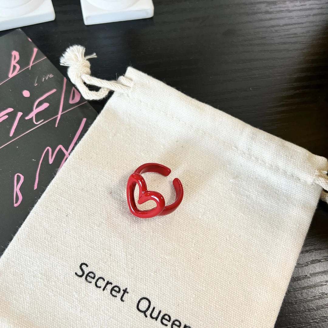 铜合金珐琅戒指 小众设计红色画油爱心镂空戒指开口戒C131