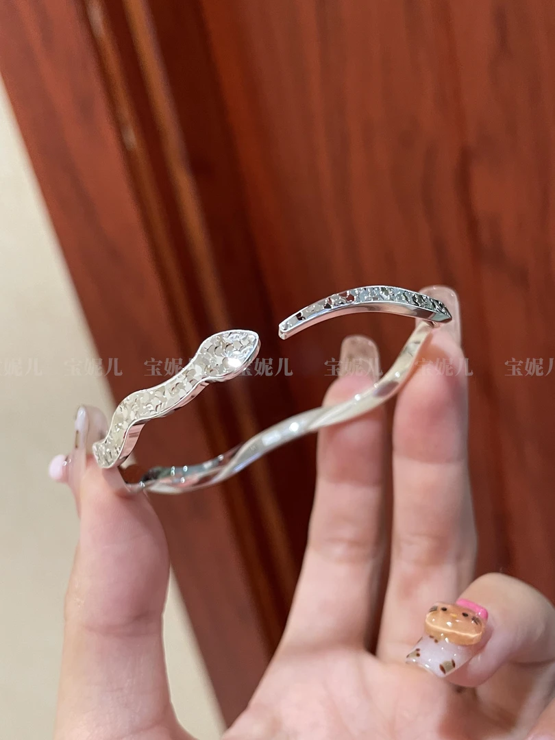 足银手镯 碎冰碎灵蛇9999纯银手镯生肖蛇开口银镯子年轻款送女友
