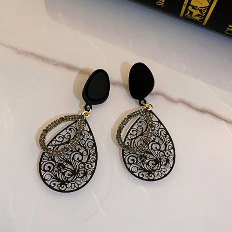 合金耳饰 S925银针镶钻花朵冷淡风耳环韩国复古设计时尚个性耳饰