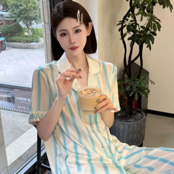VINEEMAN【蓝色条纹】2024夏季设款轻薄透气时尚睡衣女套装