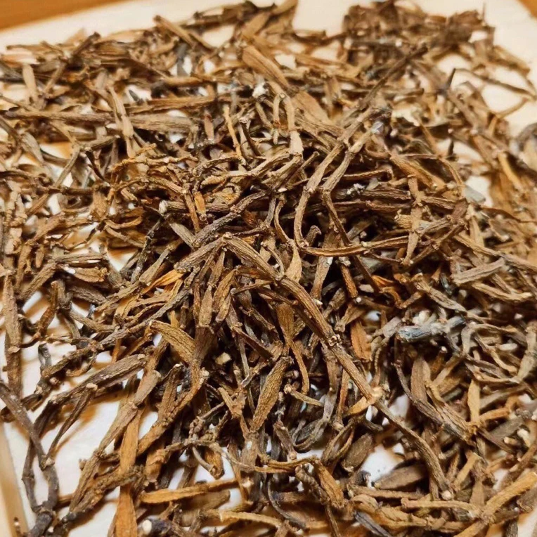 云南古树寄生5年陈碎螃蟹脚