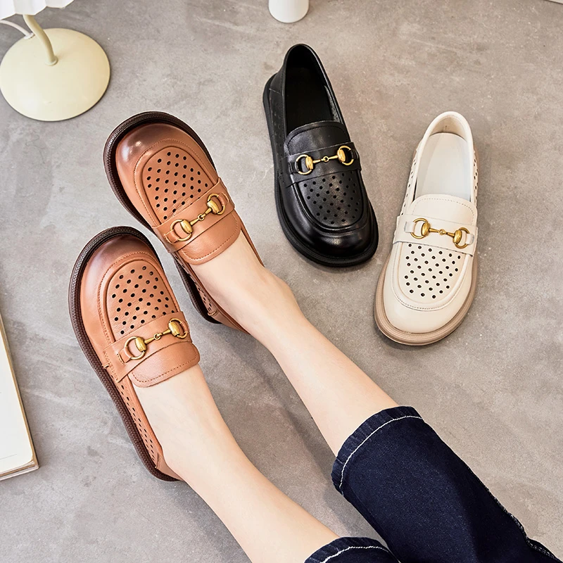 88111新款真皮浅口休闲软底洞洞鞋