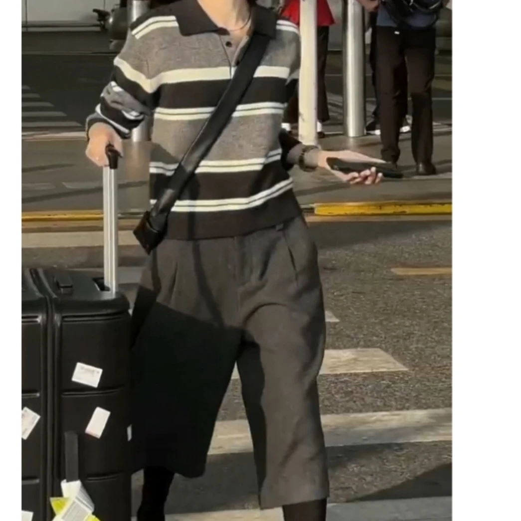 新款潮流精品女装气质百搭上衣休闲女款秋冬毛衣冬季