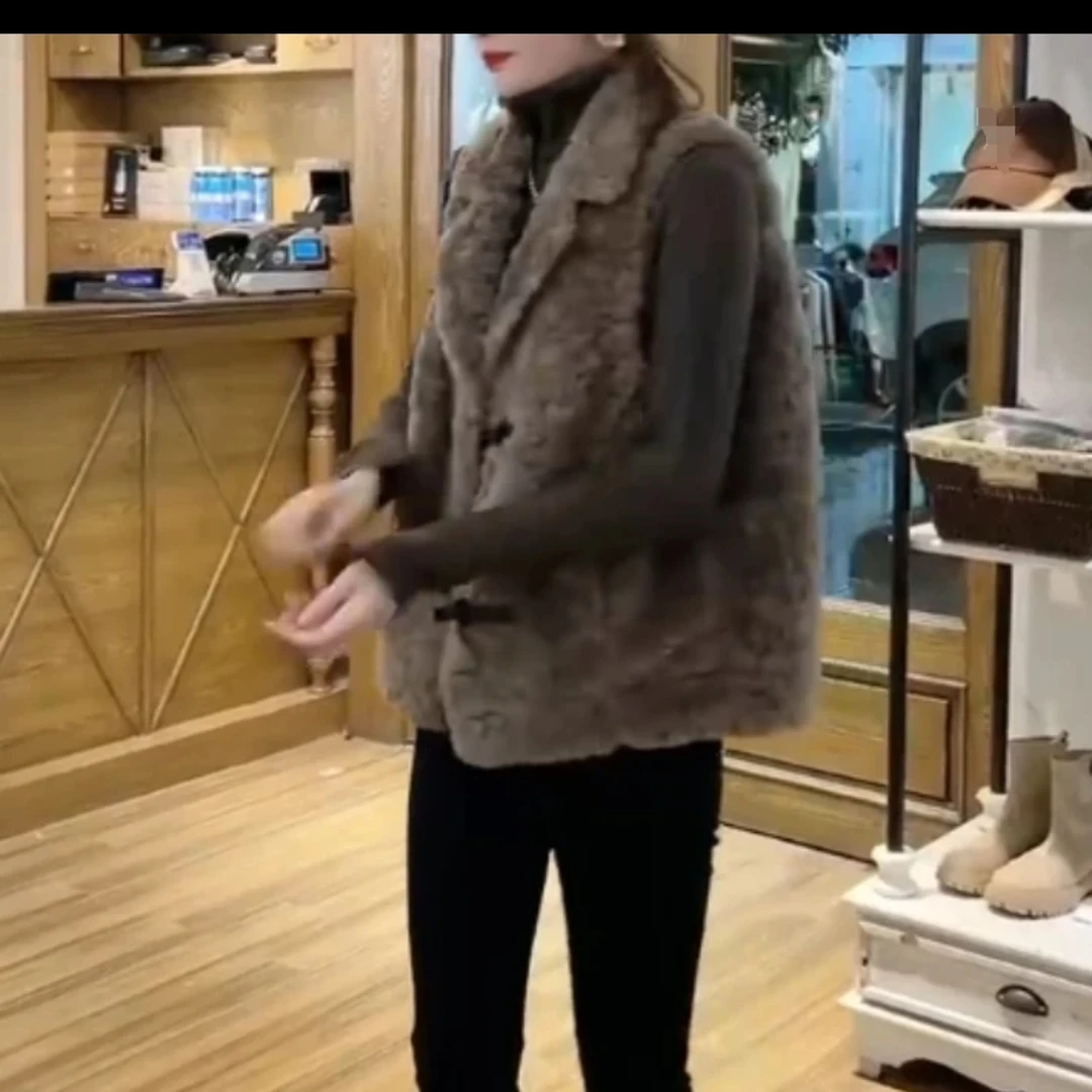 新款羊羔毛绒马甲时尚马夹坎肩外穿女装