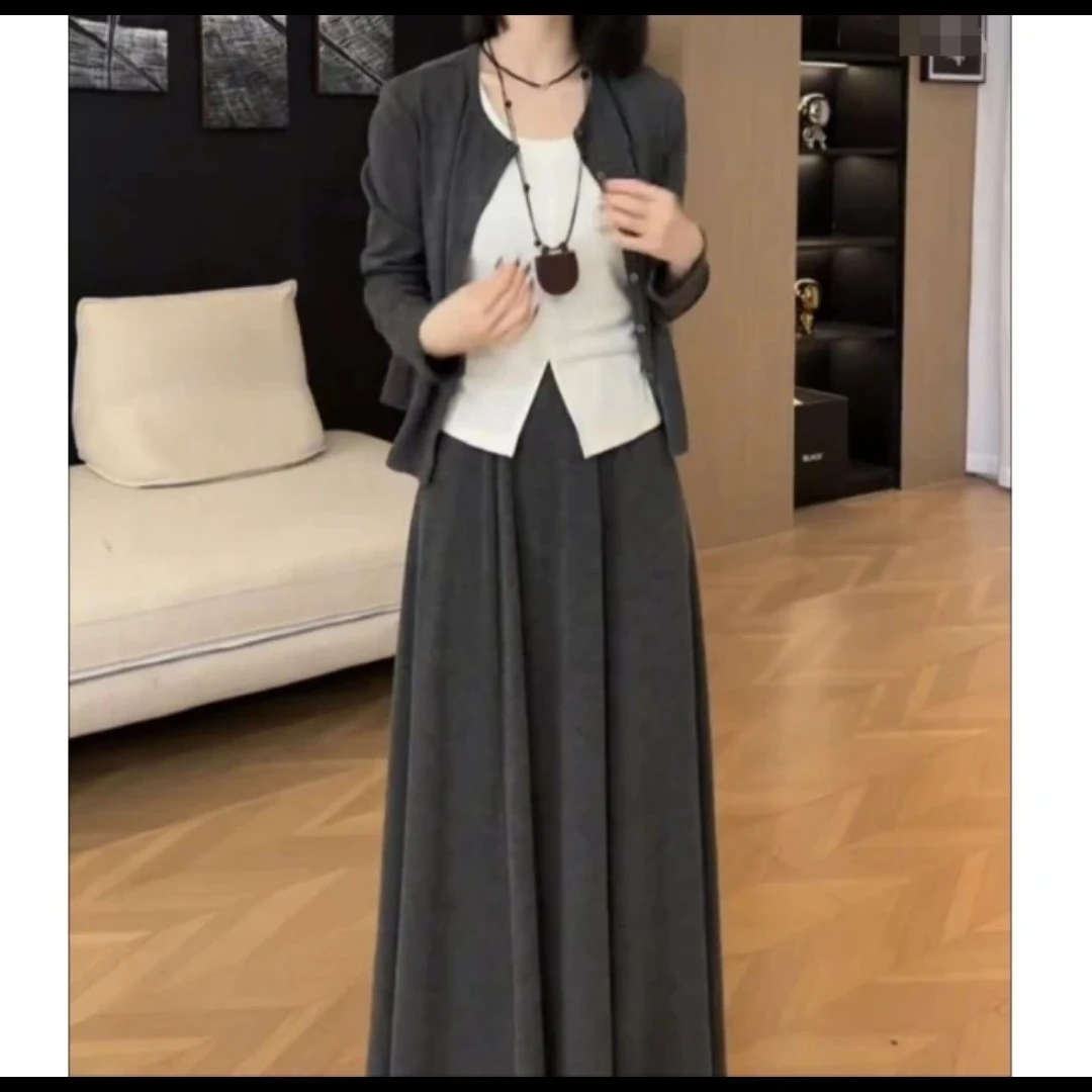 新款时尚百搭显瘦女装女装