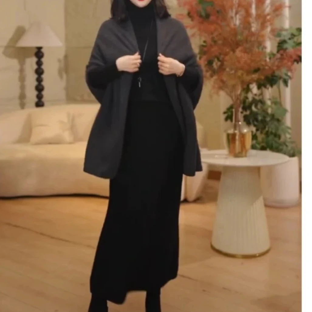 新款潮流时尚精品女装外搭上衣披肩秋冬气质款00170