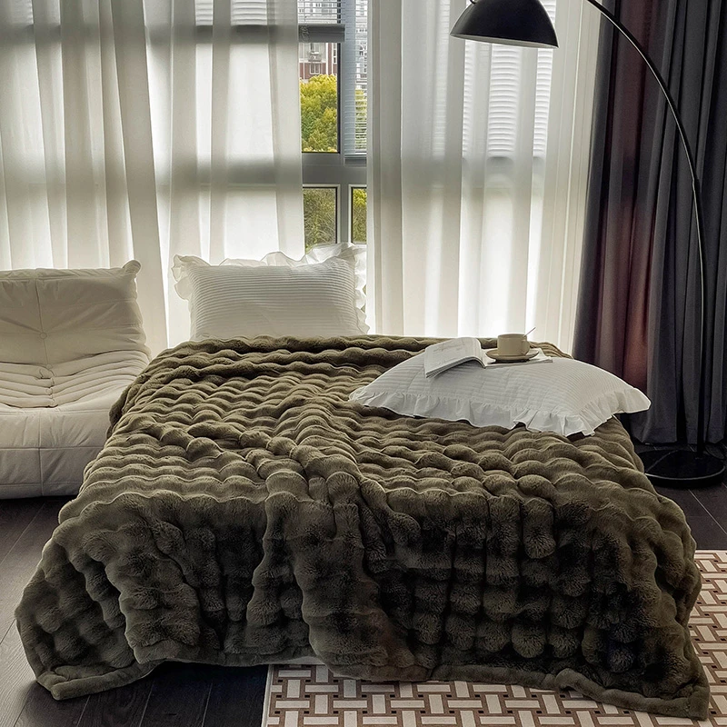 加厚11斤高档轻奢大毛毯拉舍尔毯子盖毯被子红色结婚庆兔免绒盖毯