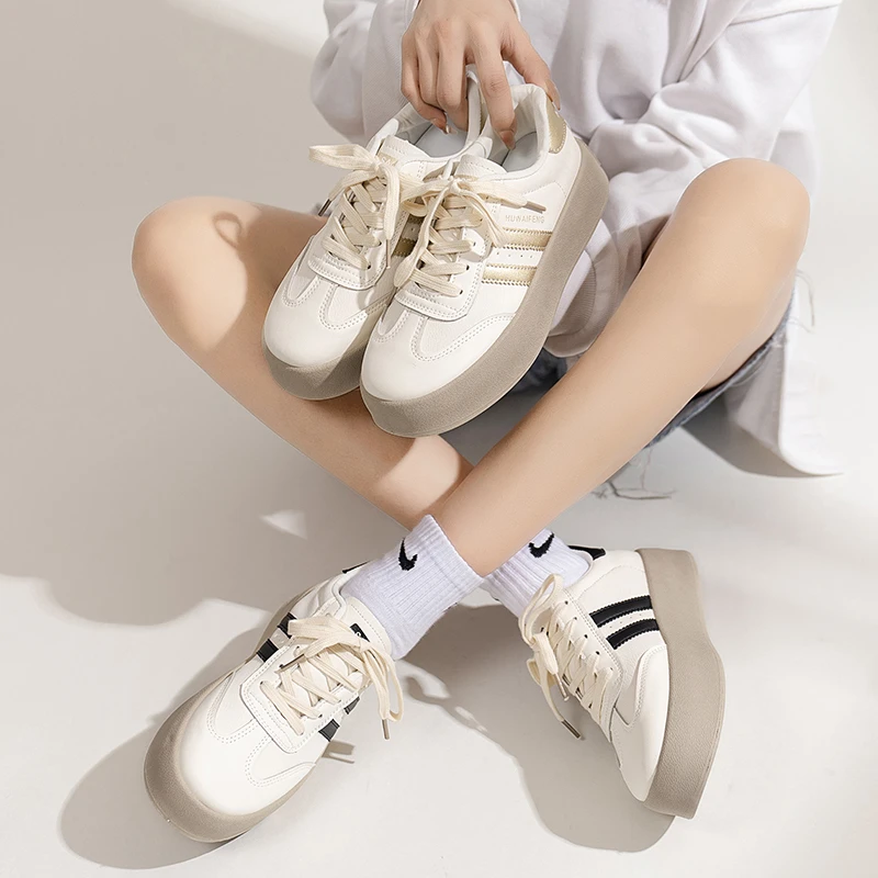 【刘叮当女鞋】德训鞋女新款复古厚底运动爆款软底小白鞋女6690