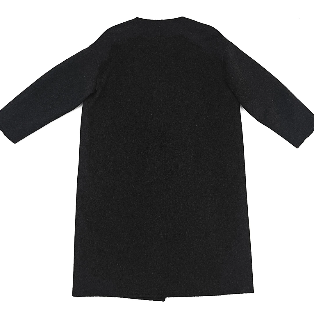 休闲时尚大翻领长款大衣