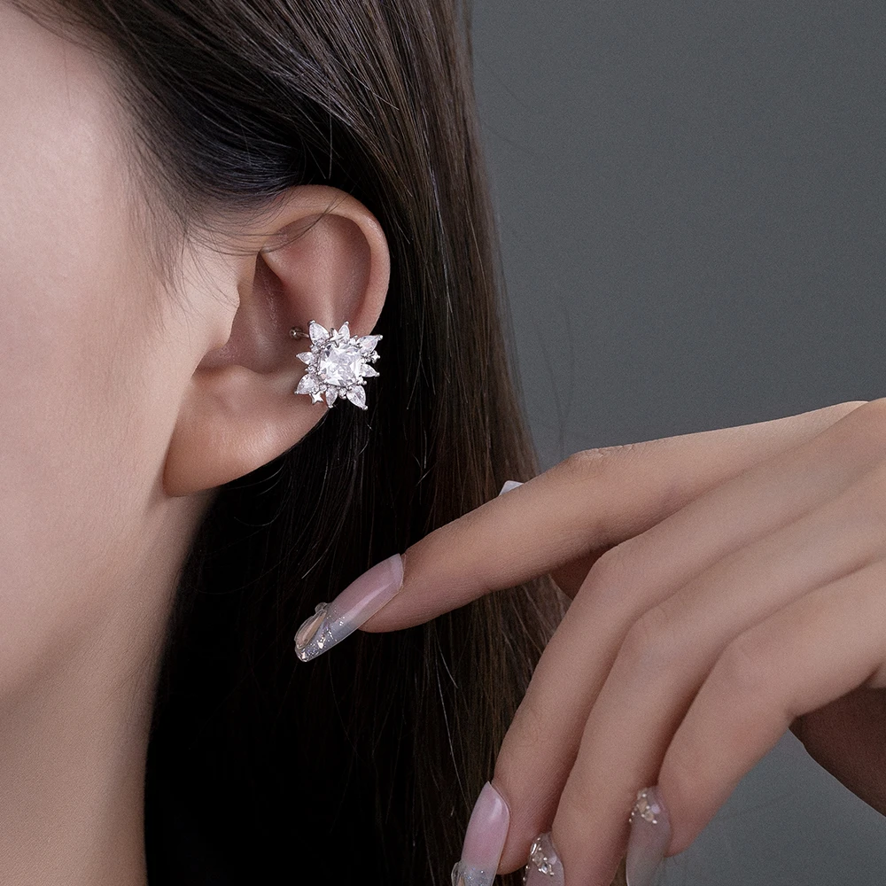 金美澳 铜合金合成锆石耳饰 耳夹无耳洞高级款气质星星小众耳骨夹