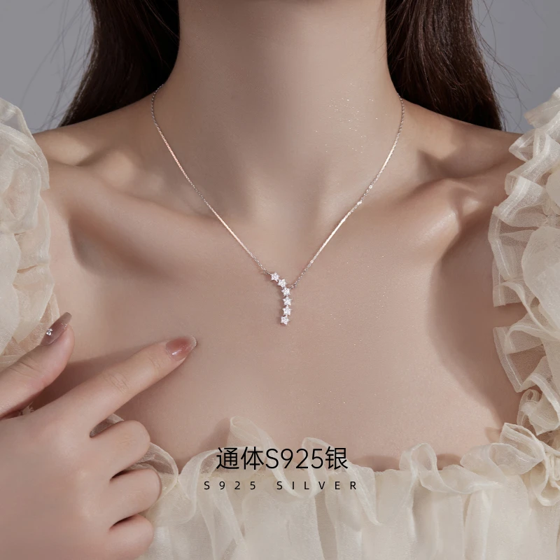 金美澳 坠链均925银合成锆石 时尚百搭五角星项链女吊坠银饰饰品