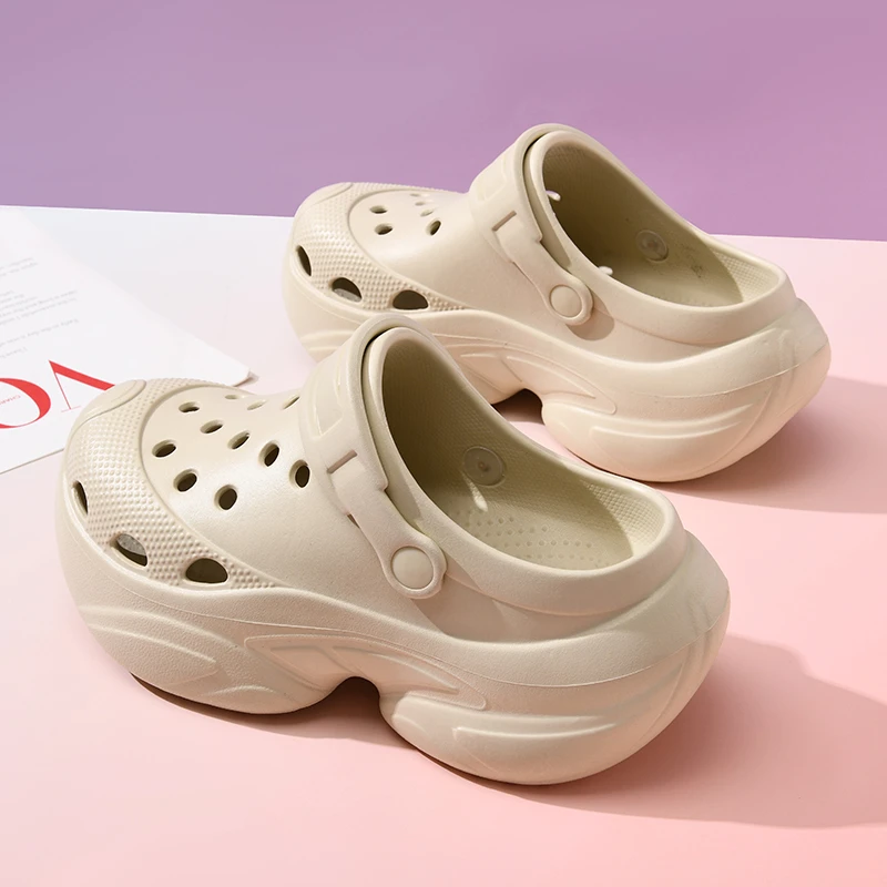 洞洞鞋女夏季外穿2024新款厚底增高防滑小个子户外运动沙滩凉拖鞋