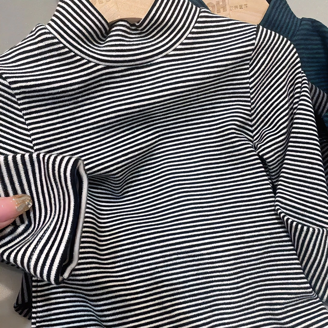 柔软打底衫 抗起球 亲肤面料 百搭条纹