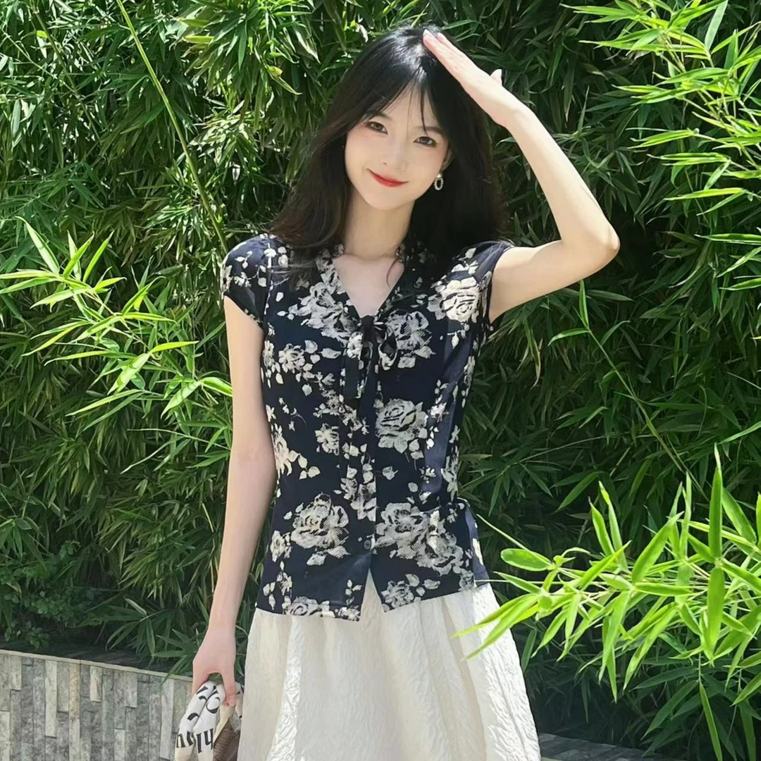 【玫瑰雁纱】哥弟春夏百搭复古超显瘦短款小众上衣1300405夏季印花