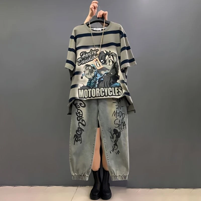 胖mm大码女装春季新款中长款不等式短袖t恤洋气涂鸦牛仔裤两件套