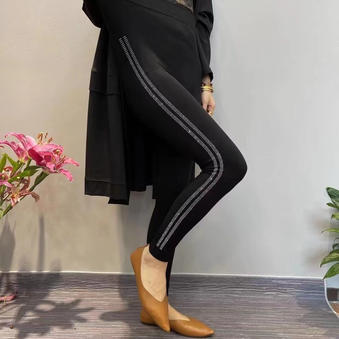 秋冬季新款莫代尔外穿加绒保暖弹力显瘦高腰加肥胖mm大码打底裤女