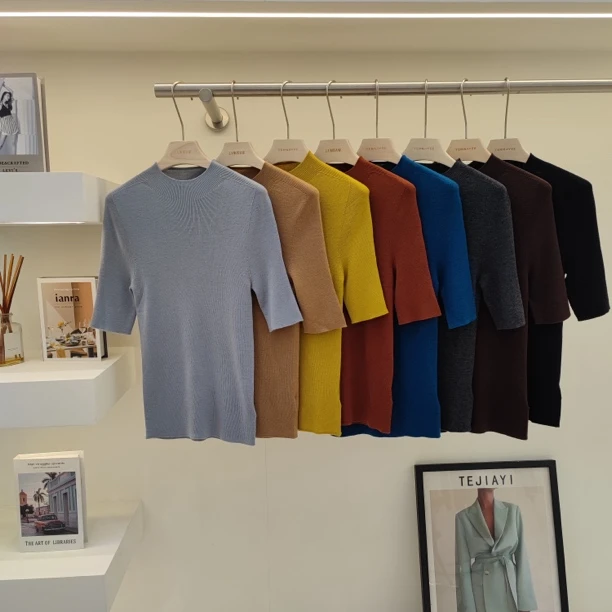 羊毛短袖针织衫女2025新款修身显瘦毛衫上衣百搭气质纯色