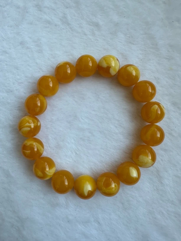 W021古巴新蜜鸡油红飘花手串卡12mm