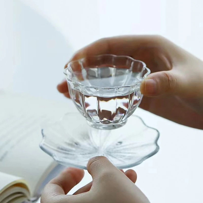 玻璃镜花竖纹网红品茗杯花型杯带杯垫耐高温通透女主人杯家用茶杯