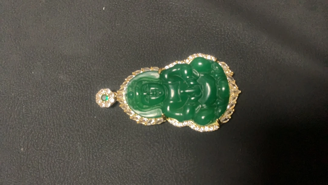 玛瑙玉髓观音吊坠（多样性发货拍一发一）