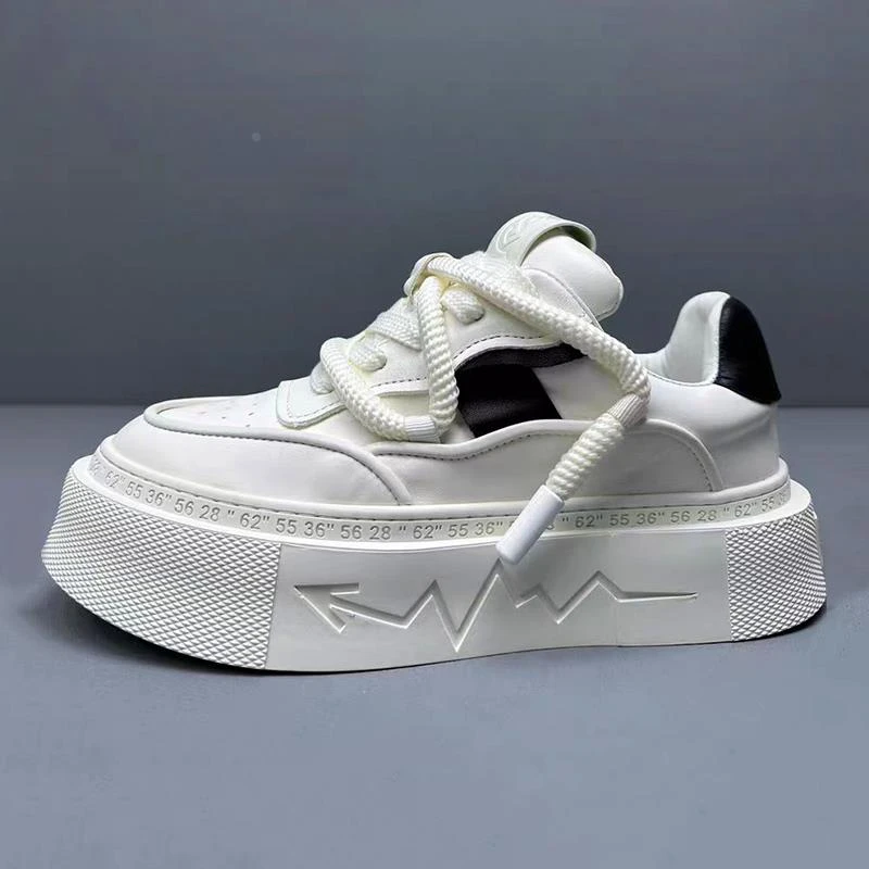 小白鞋男春季小众设计真皮板鞋厚底运动休闲青少年白武士潮鞋