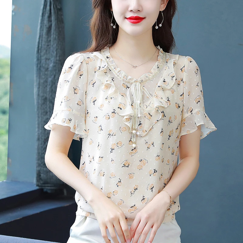 夏季新款碎花洋气上衣女气质妈妈宽松印花显瘦遮肚设计感减龄小衫