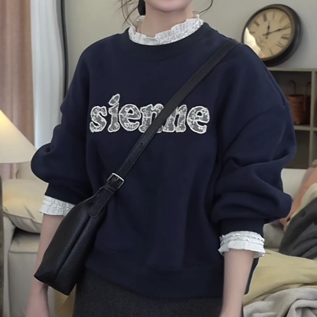 设计感拼接蕾丝加绒加厚刺绣卫衣女秋冬2024新款字母藏蓝色上衣潮