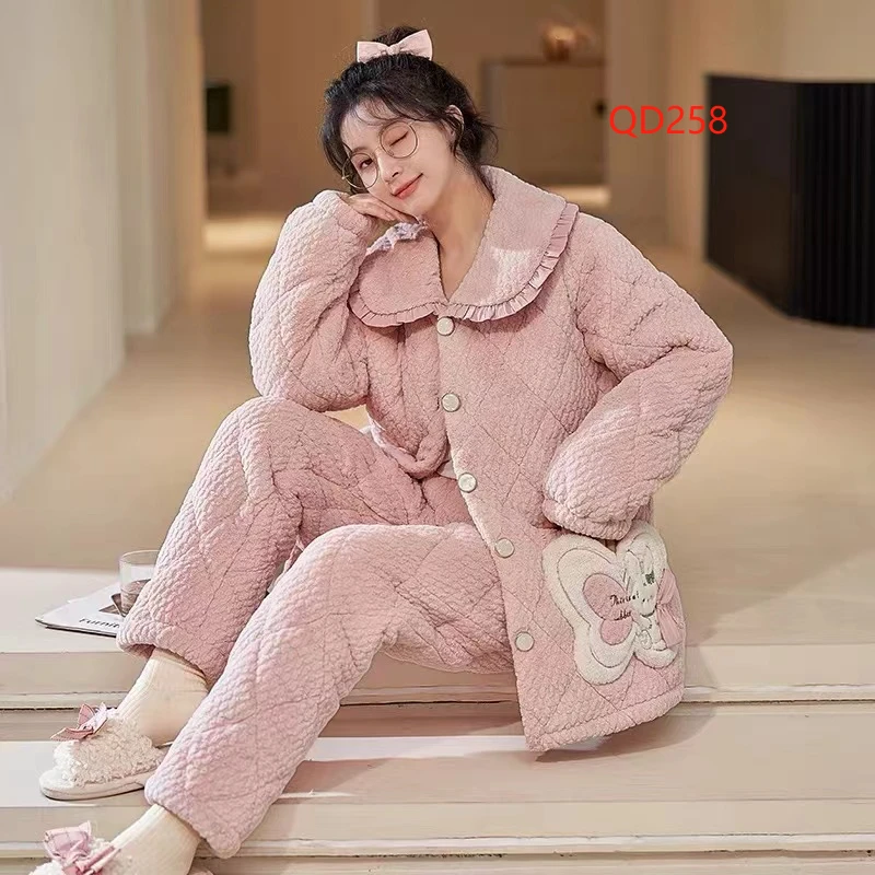 米兔家居服冬季女士蛋糕牛奶绒贵妇款高货翻领三层夹棉QD258