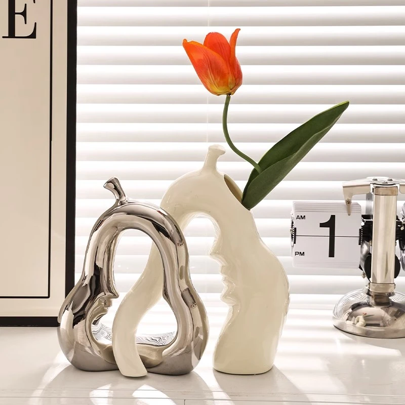 高级感家居小熊陶瓷花瓶艺术装饰品现代轻奢客厅书房卧室创意摆件