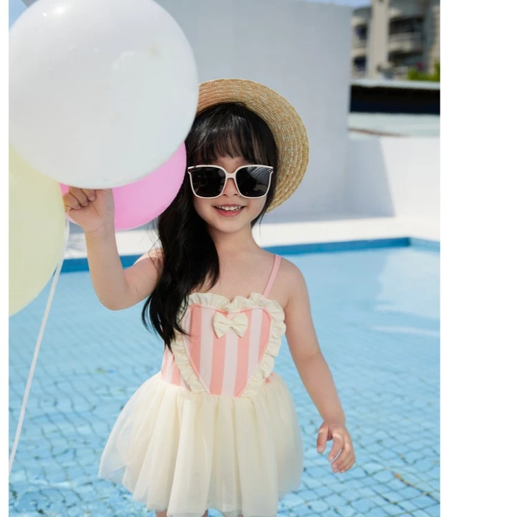 LUSON 【芭蕾女孩泳衣派对】女宝夏季甜酷爱心泳衣-DYX30020