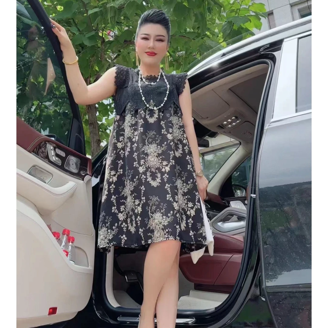 3062名媛风蕾丝拼接连衣裙复古碎花法式