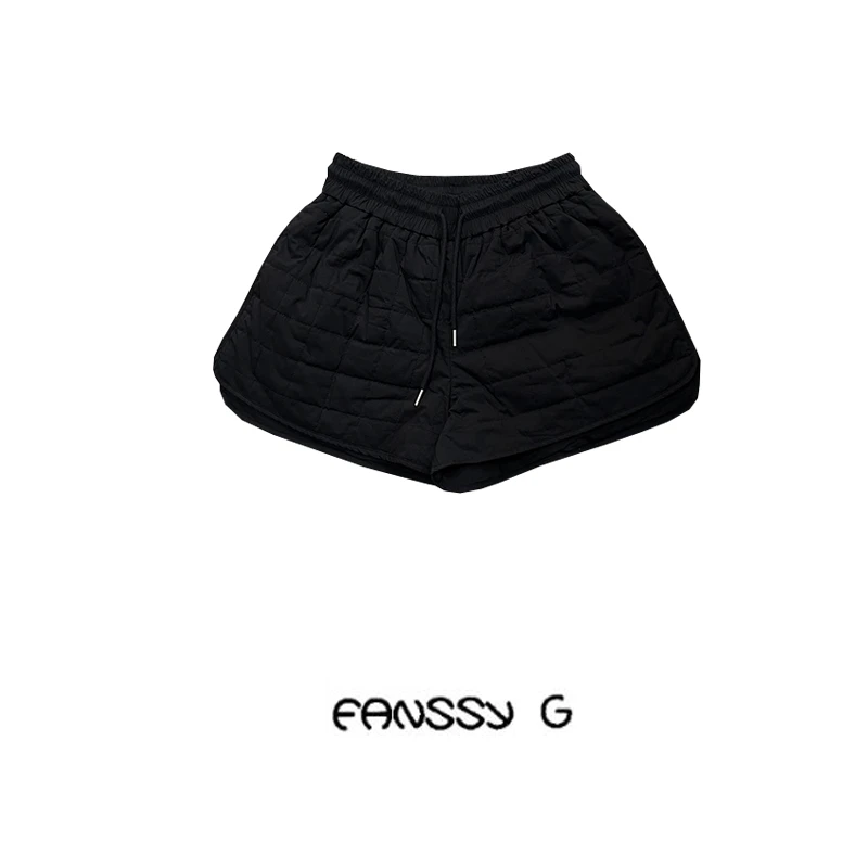 EANSSY G馥罹新款秋冬黑色抽绳格纹时尚百搭女士短裤NA2310A021